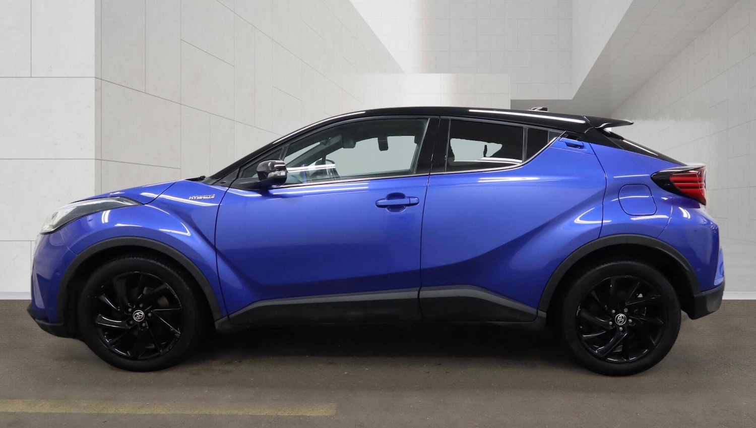 Used Toyota C-HR 2020 for sale - 78072847: Photo 9