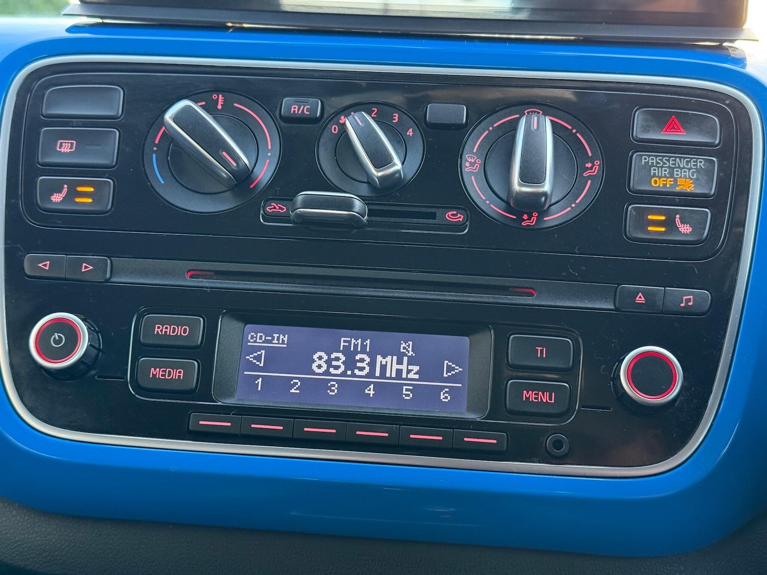 Used Volkswagen up! for sale - 77015453: Photo 40