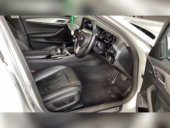 Used BMW 5 Series 2019 for sale - 77809122: Photo