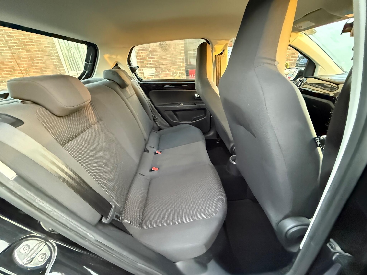 Used Volkswagen up! 2025 for sale - 77015454: Photo 27