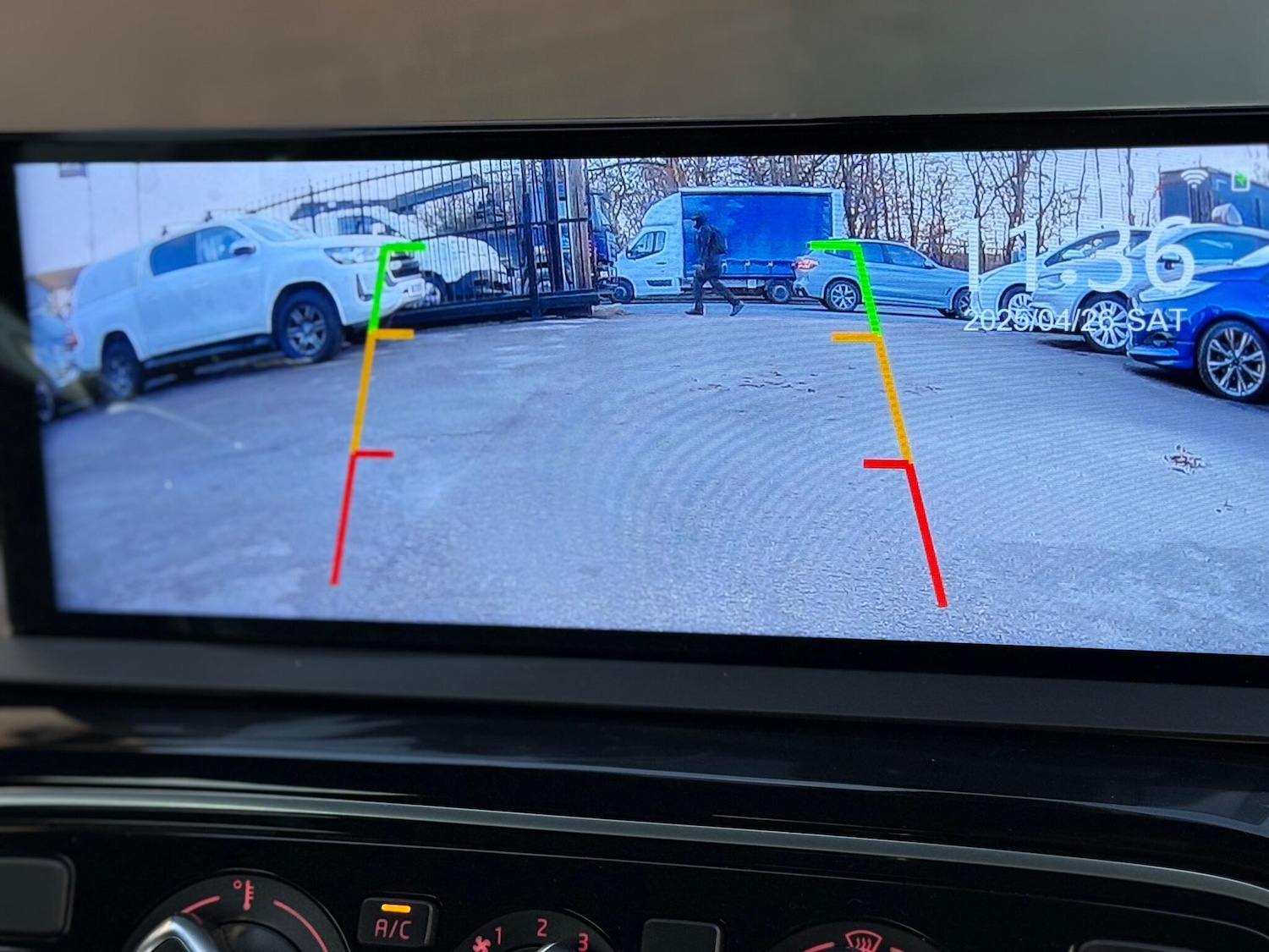 Used Volkswagen up! 2025 for sale - 77015454: Photo 43