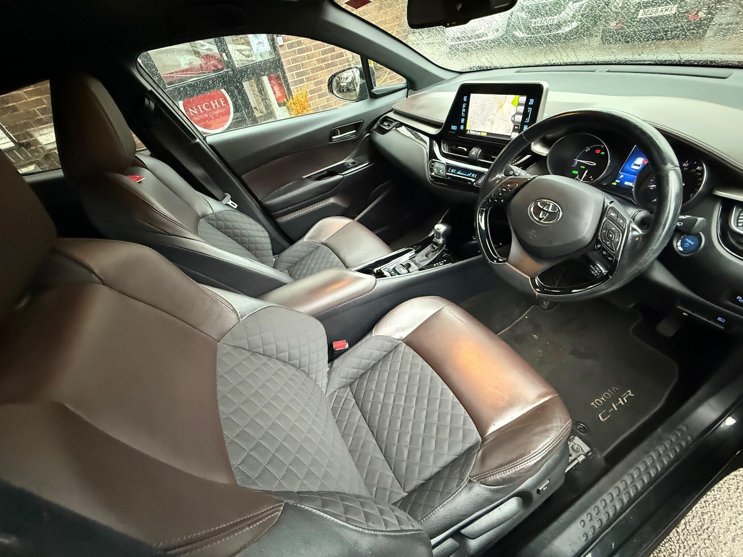 Used Toyota C-HR 2018 for sale - 77091095: Photo 38