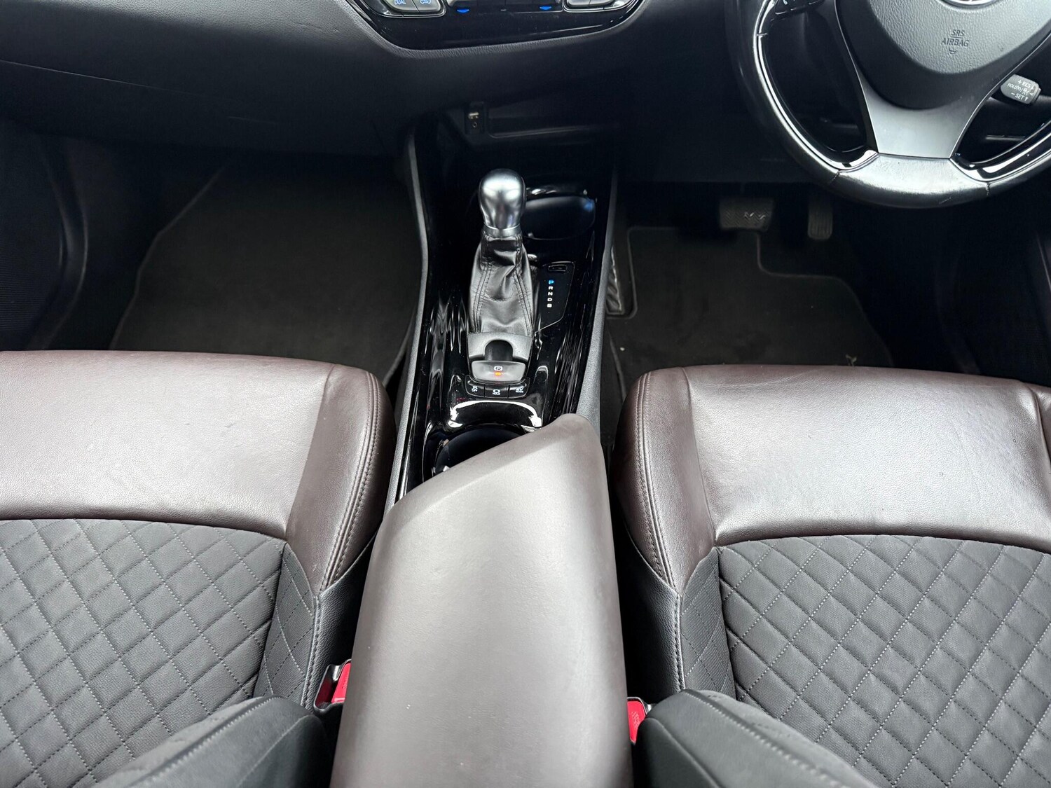 Used Toyota C-HR 2018 for sale - 77091095: Photo 44