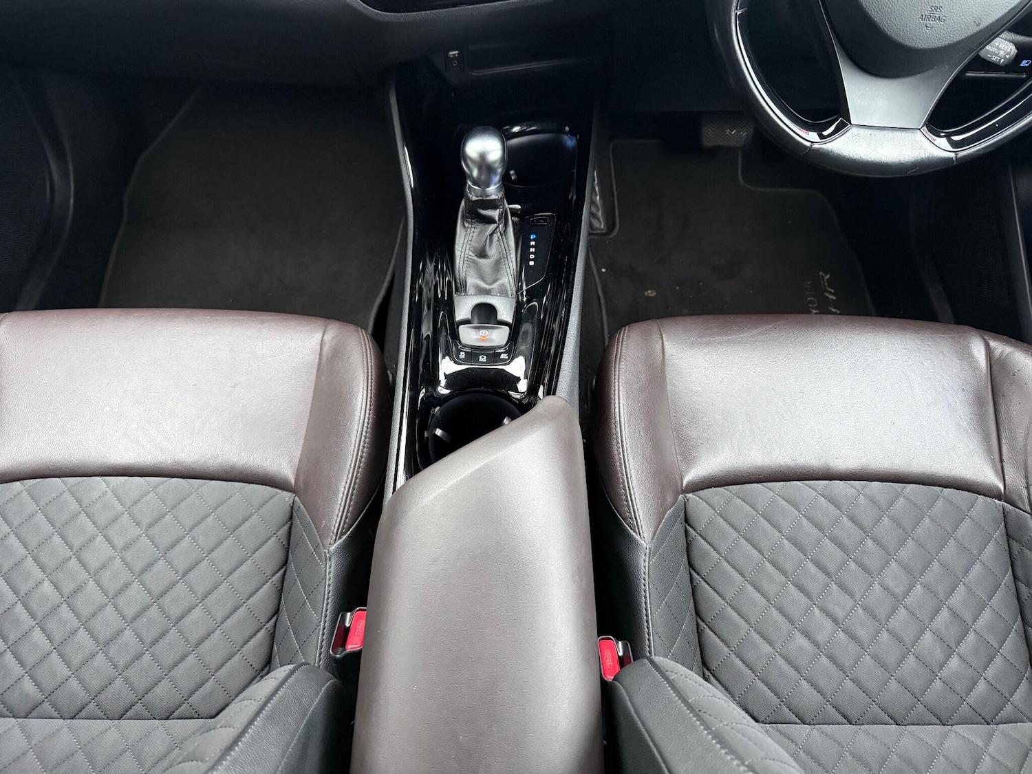 Used Toyota C-HR 2018 for sale - 77091095: Photo 45