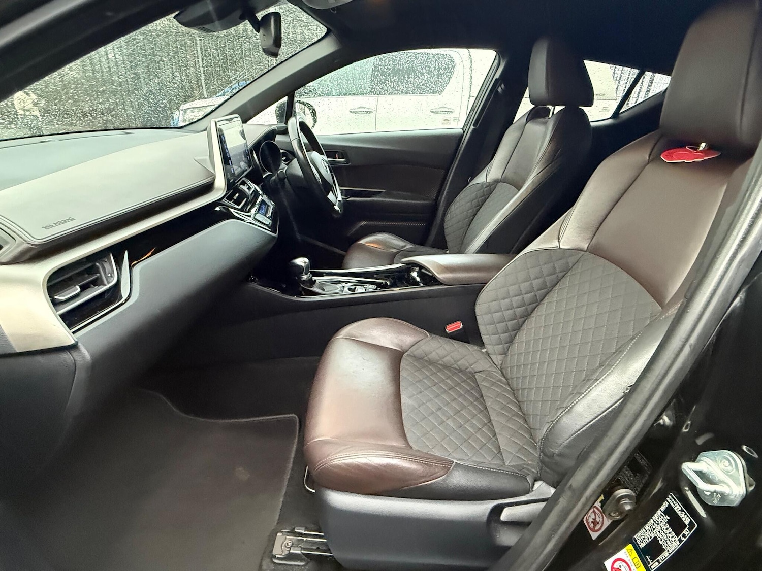 Used Toyota C-HR 2018 for sale - 77091095: Photo 58