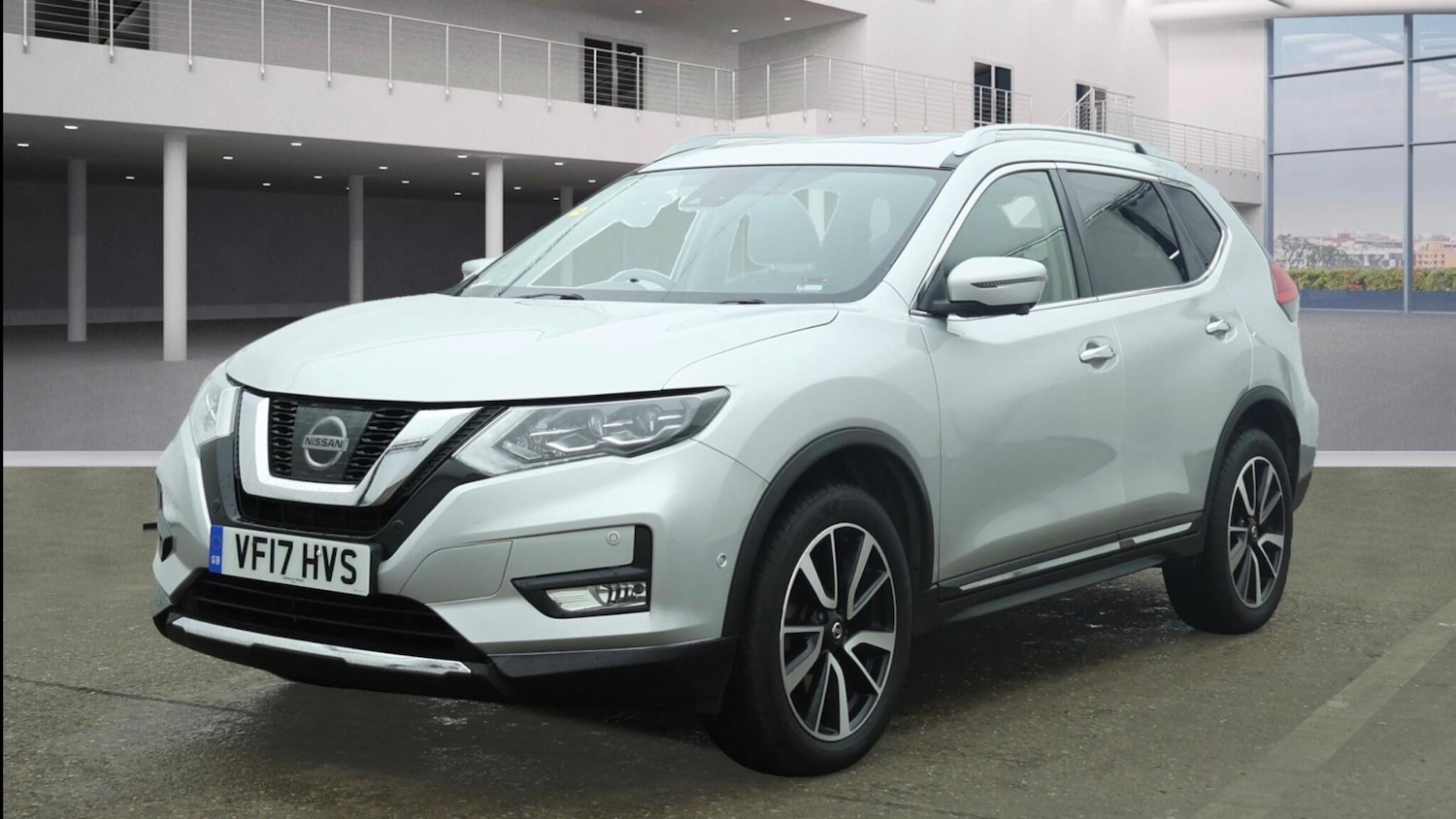 Used Nissan X-Trail 2017 for sale - 76780728: Photo 2