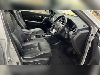 Used Nissan X-Trail 2017 for sale - 76780728: Photo