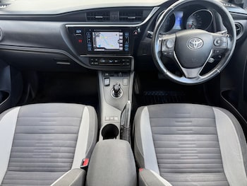 Used Toyota Auris 2018 for sale - 78661307: Photo