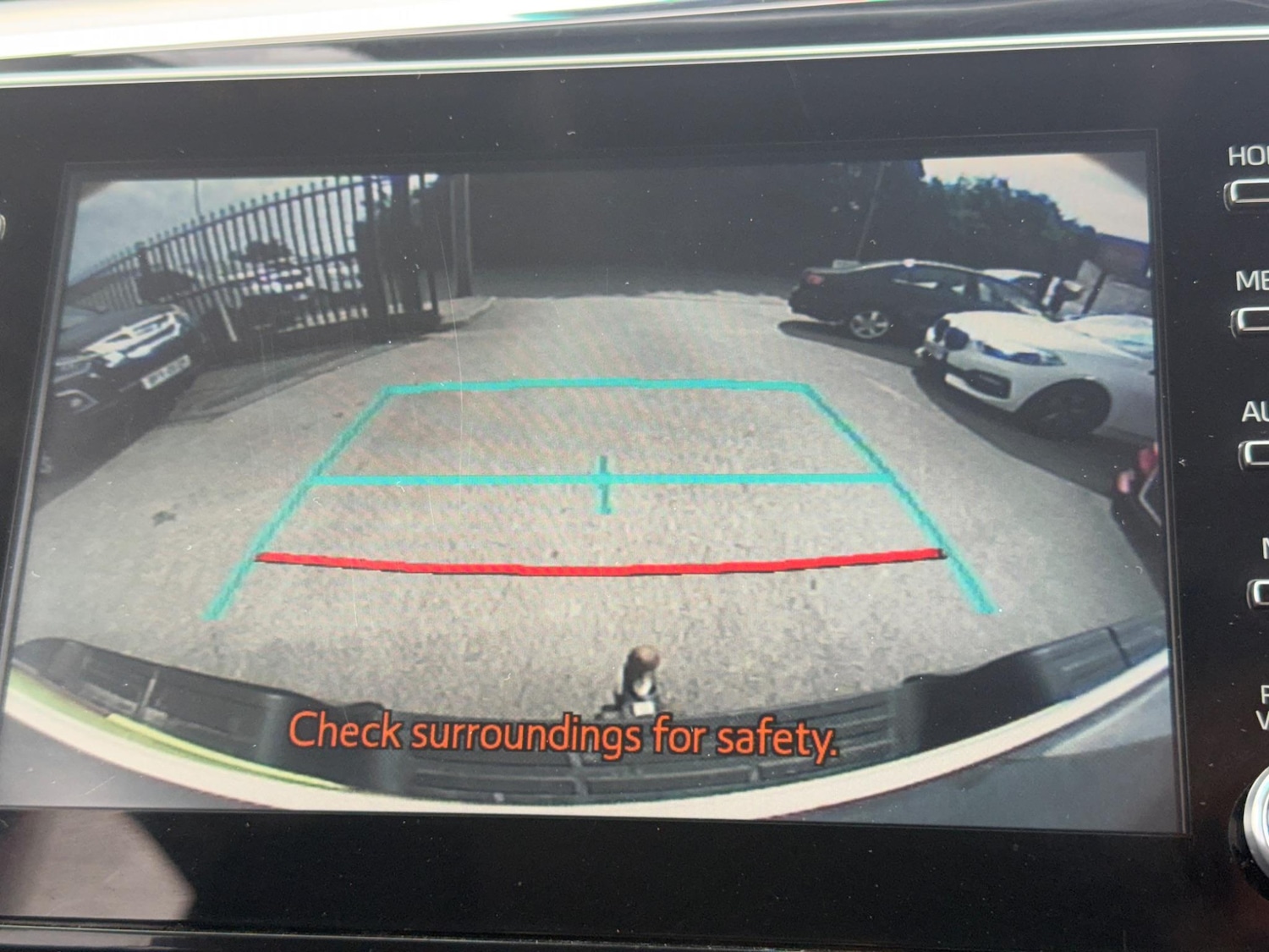 Used Toyota Hilux 2021 for sale - 77352046: Photo 11