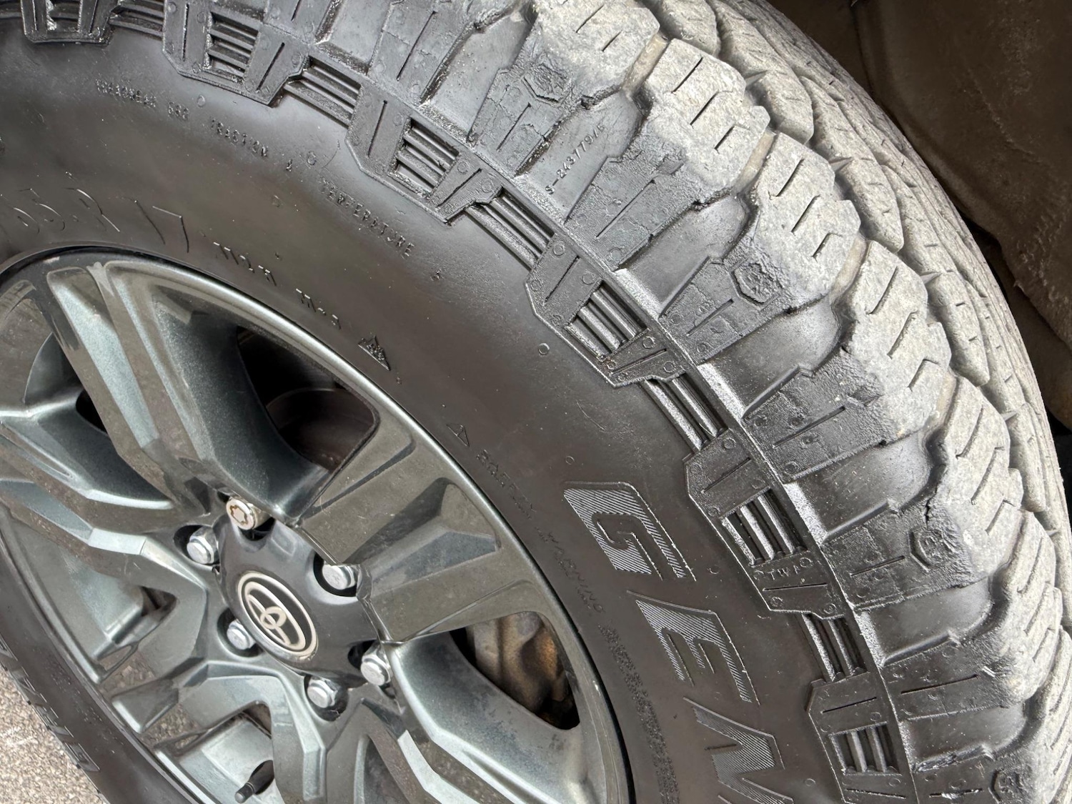 Used Toyota Hilux 2021 for sale - 77352046: Photo 27