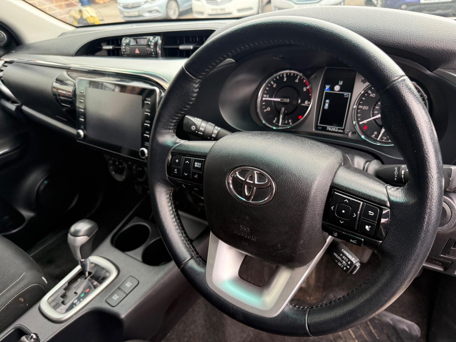 Used Toyota Hilux 2021 for sale - 77352046: Photo 43