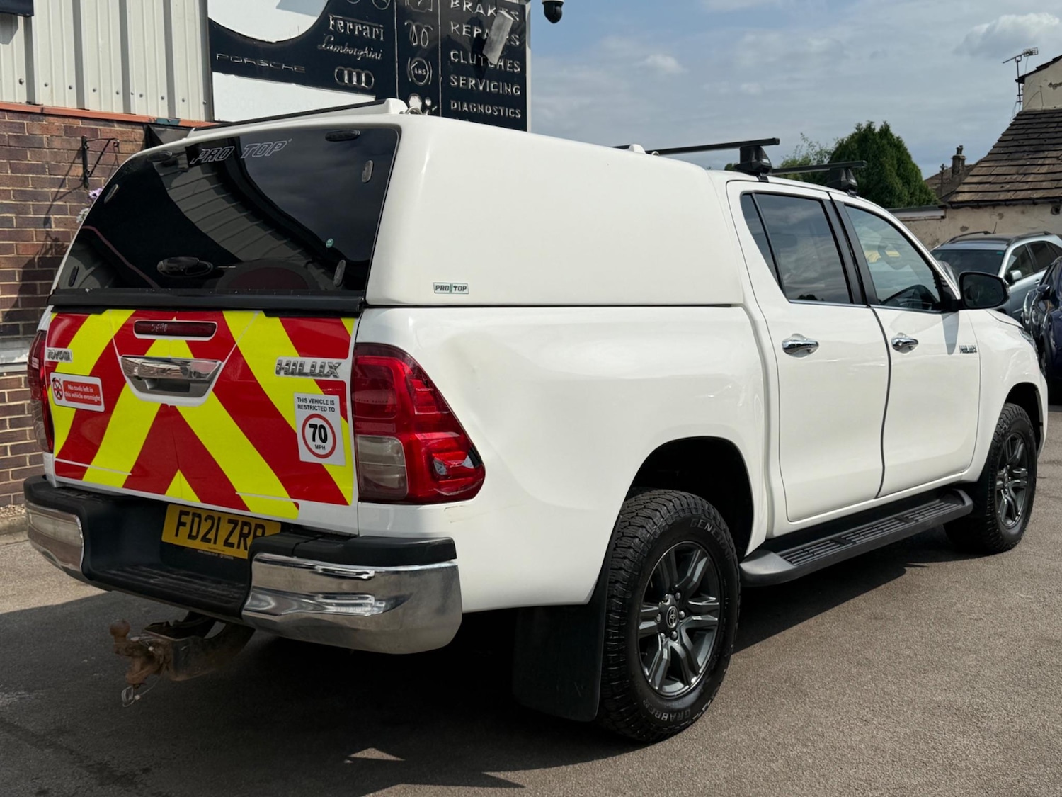 Used Toyota Hilux 2021 for sale - 77352046: Photo 5