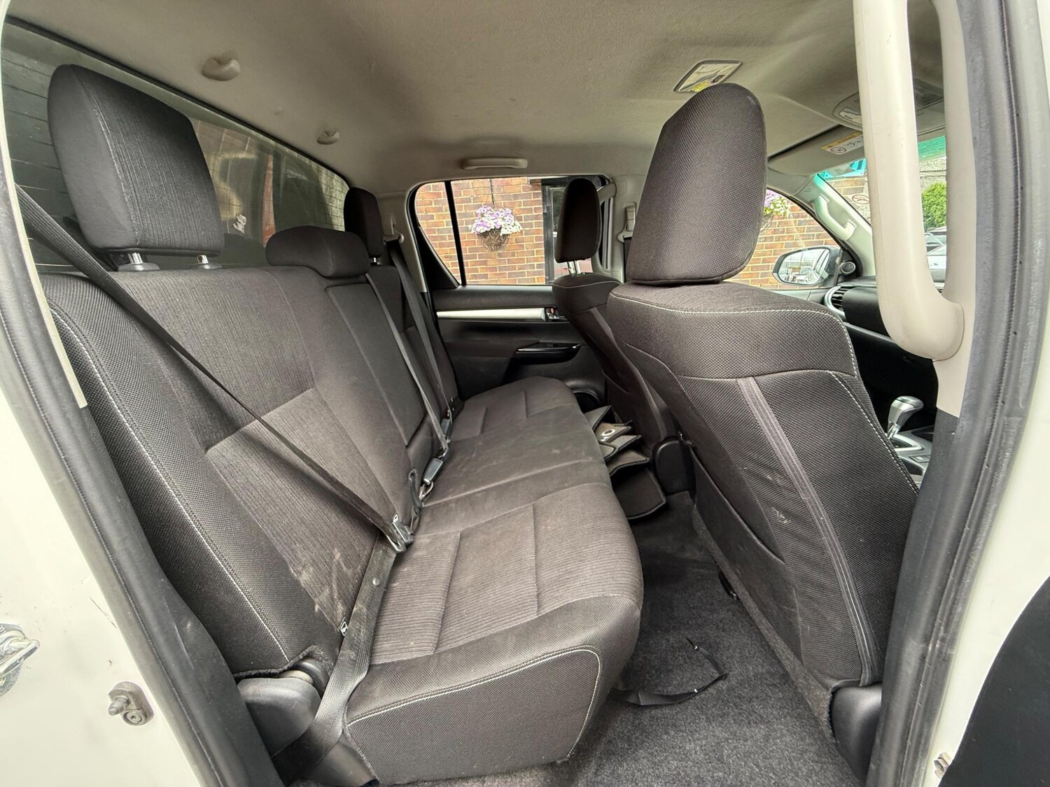 Used Toyota Hilux 2021 for sale - 77352046: Photo 55