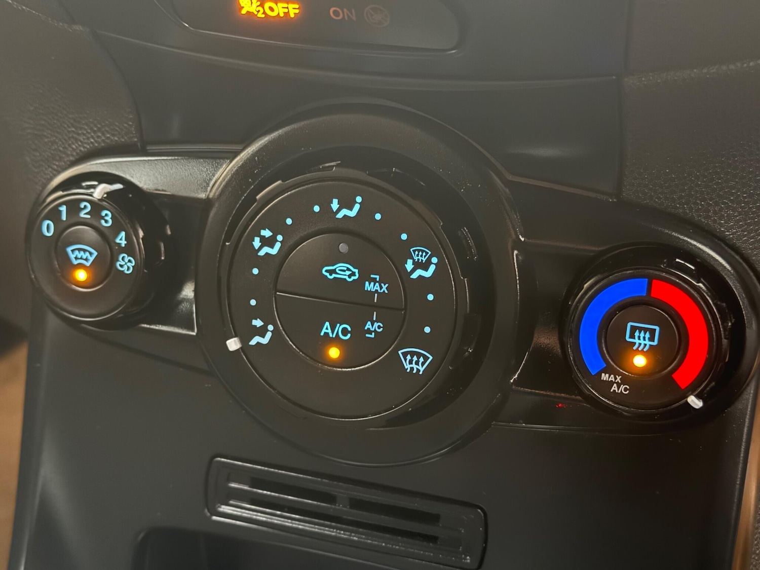 Used Ford Fiesta 2017 for sale - 76513211: Photo 17