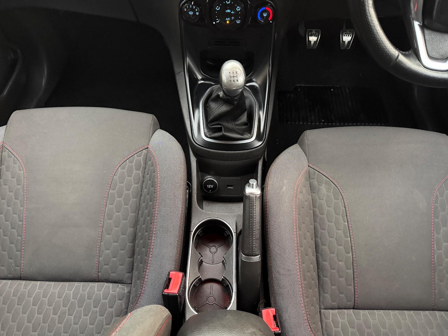 Used Ford Fiesta 2017 for sale - 76513211: Photo 22