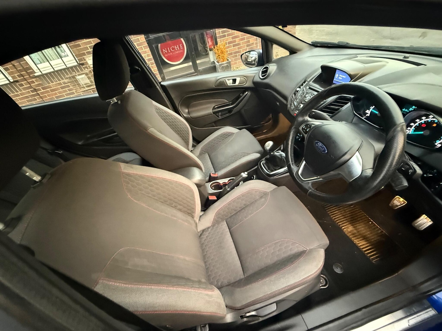 Used Ford Fiesta 2017 for sale - 76513211: Photo 33