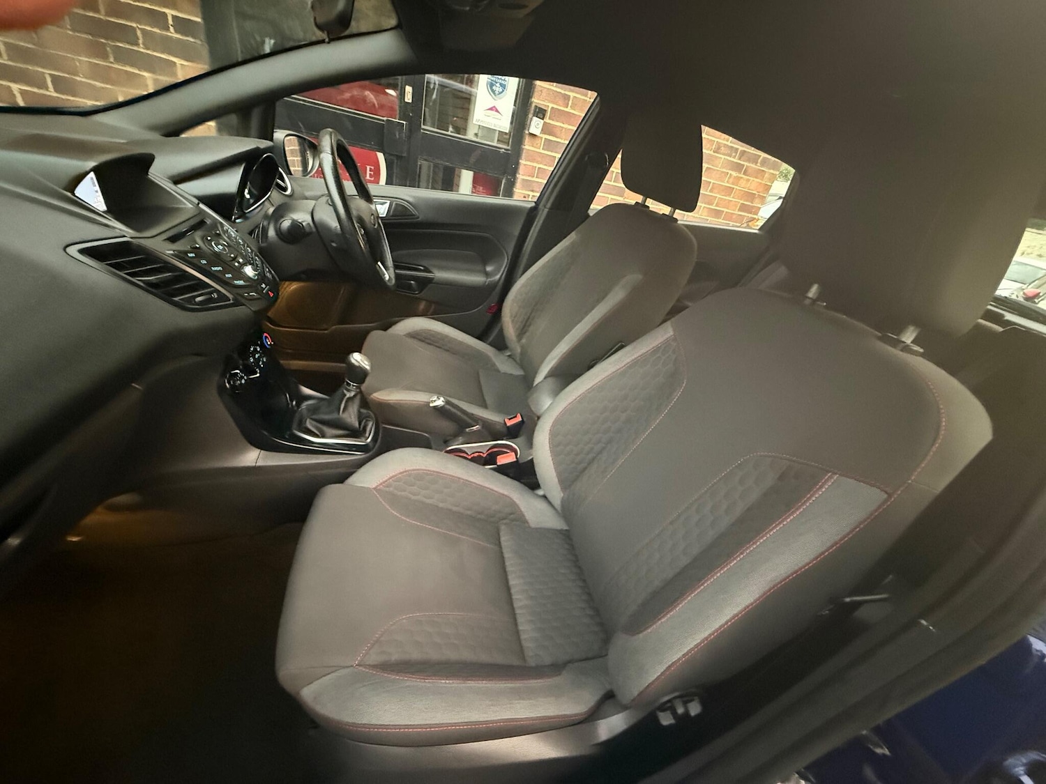 Used Ford Fiesta 2017 for sale - 76513211: Photo 50