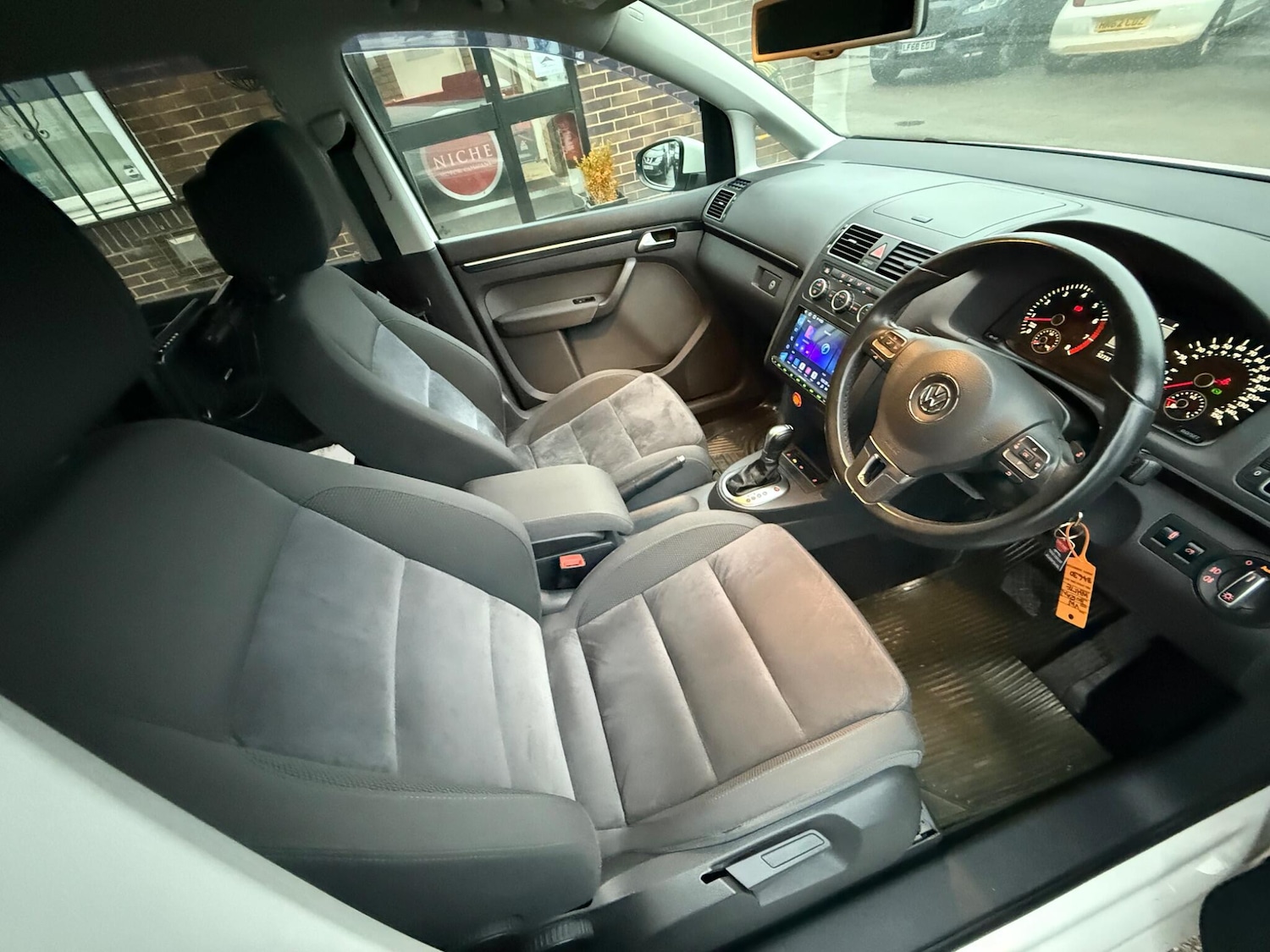 Used Volkswagen Touran for sale - 77440461: Photo 22