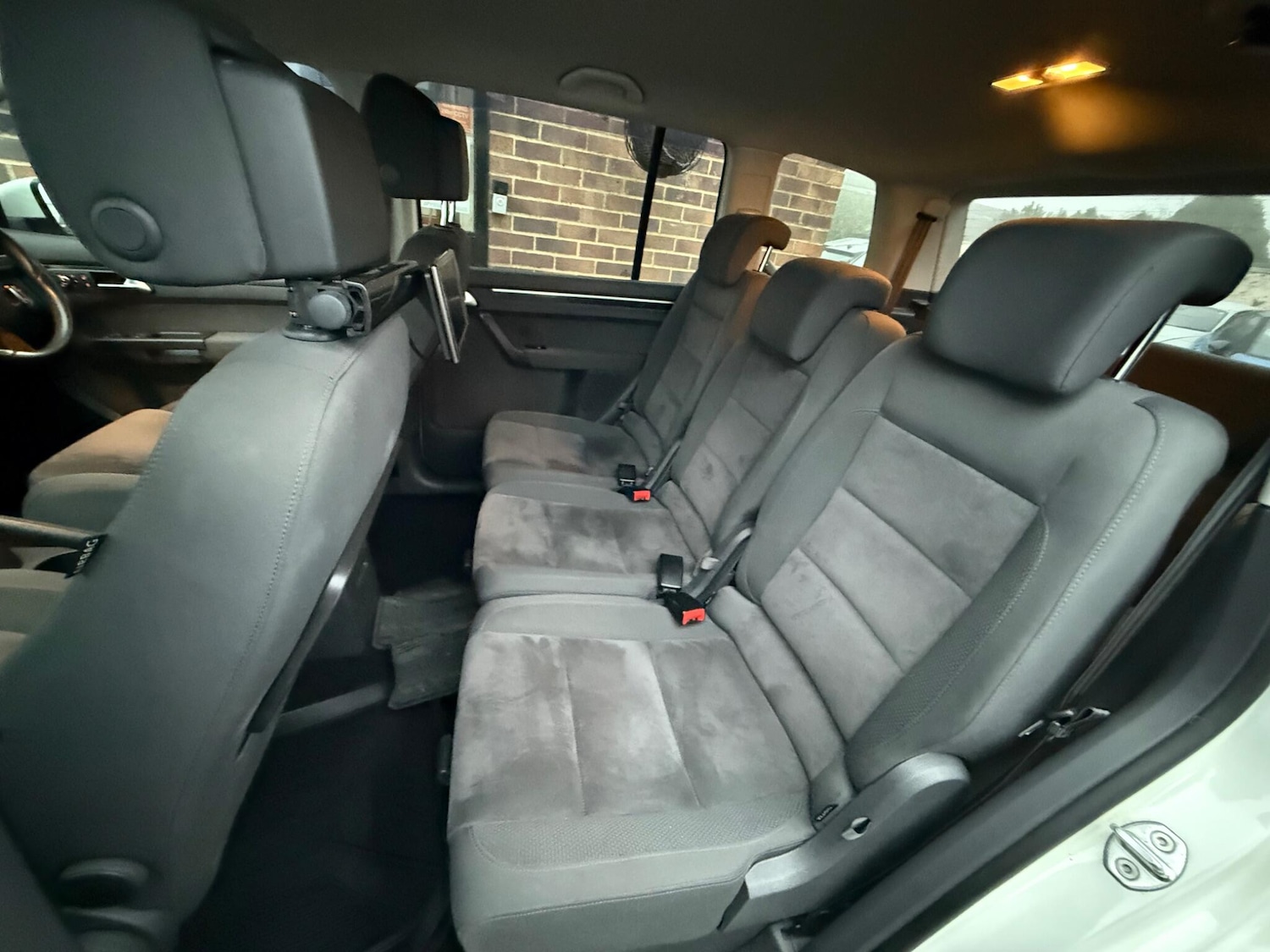 Used Volkswagen Touran for sale - 77440461: Photo 32