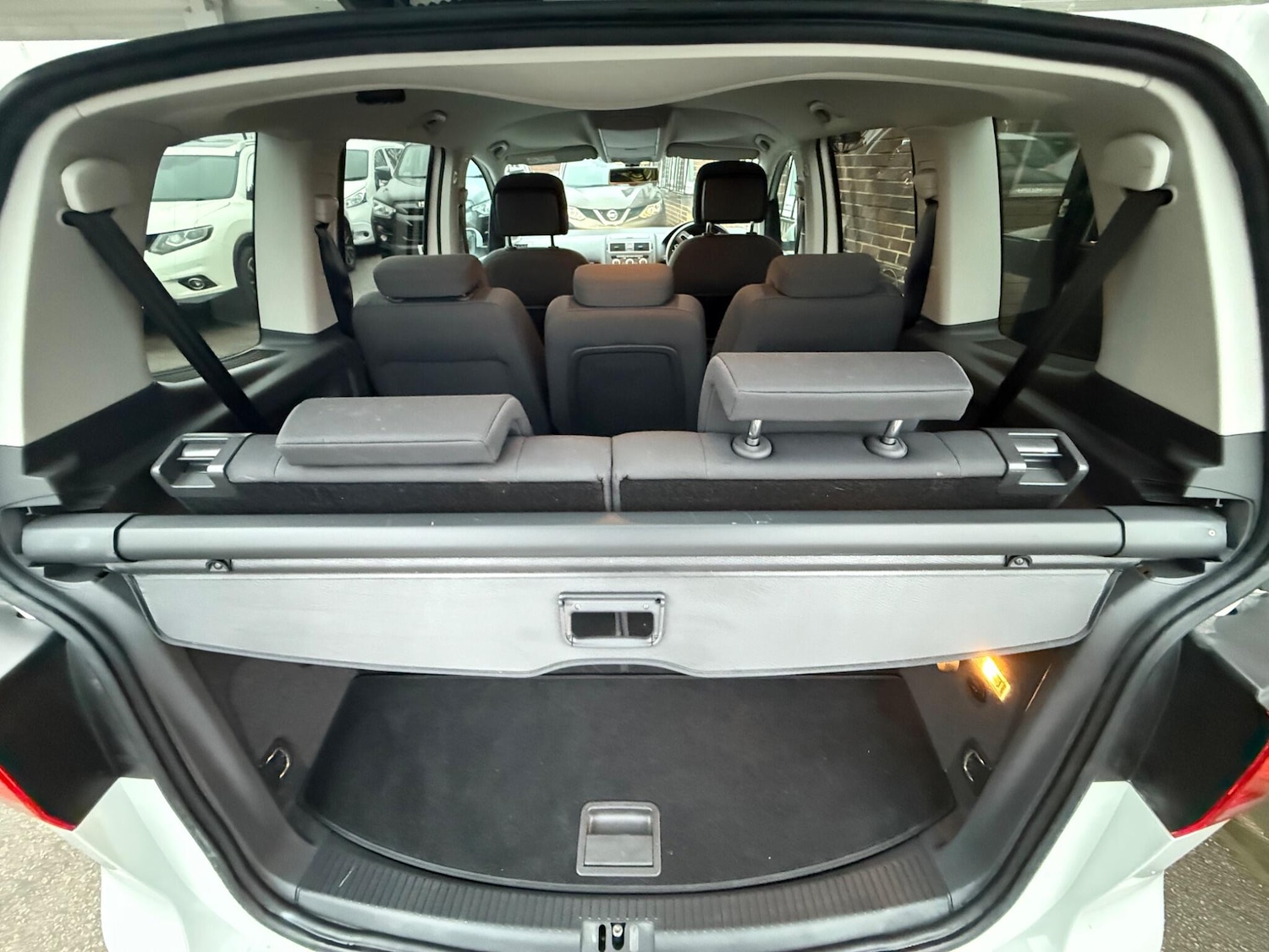 Used Volkswagen Touran for sale - 77440461: Photo 67