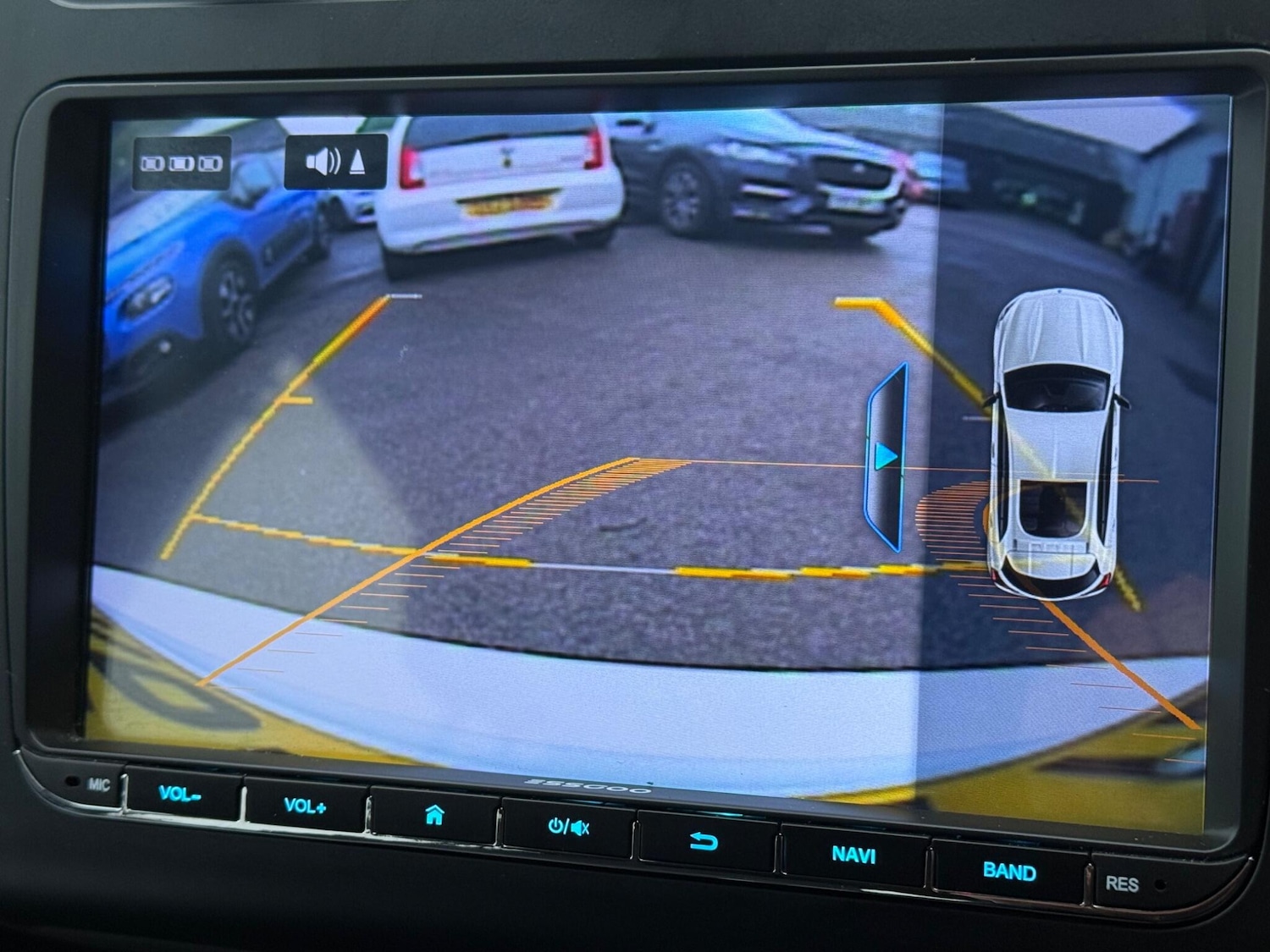 Used Volkswagen Touran for sale - 77440461: Photo 77