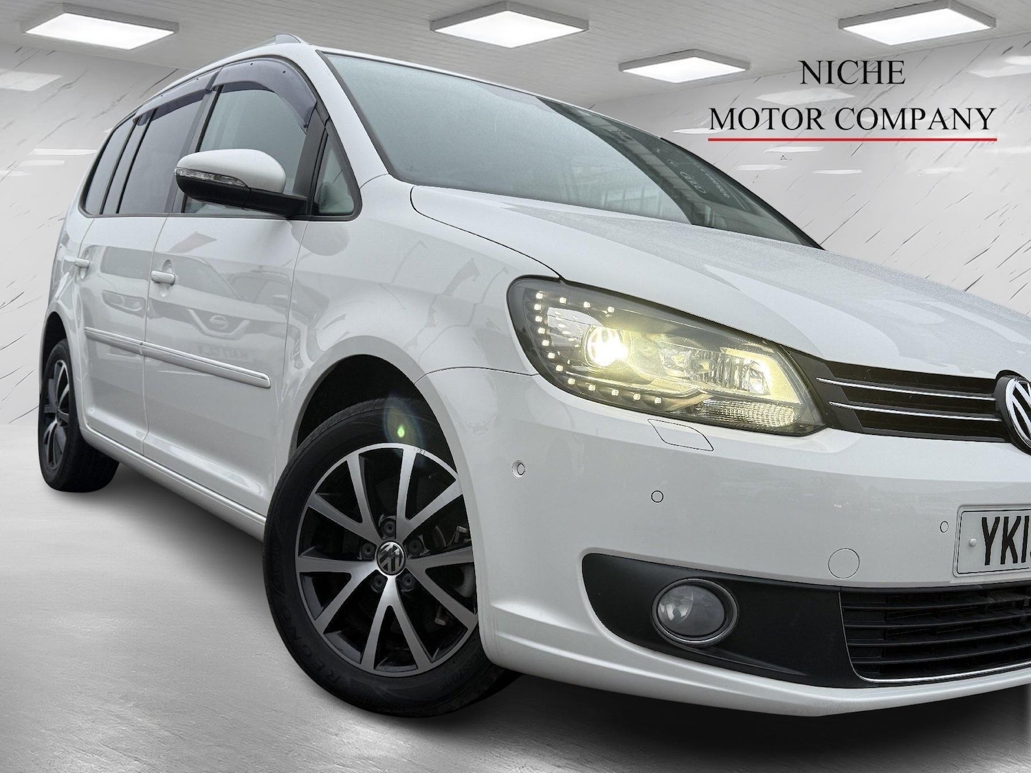 Used Volkswagen Touran for sale - 77440461: Photo 9