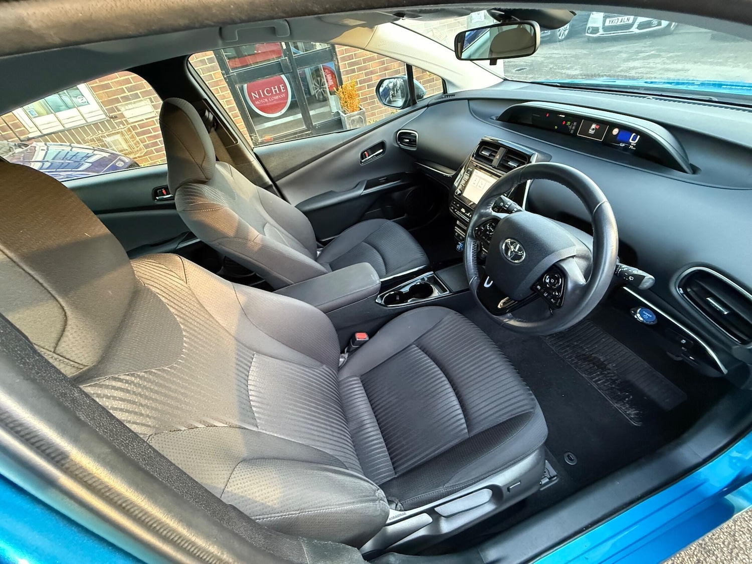 Used Toyota Prius 2021 for sale - 76499954: Photo 22