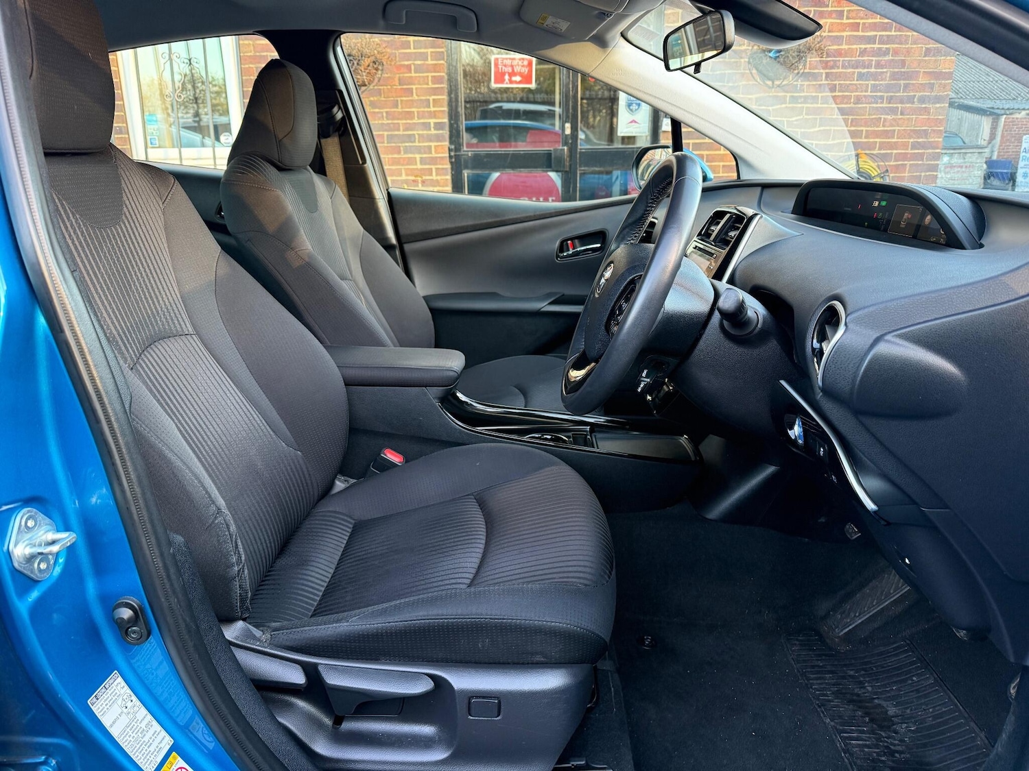 Used Toyota Prius 2021 for sale - 76499954: Photo 46