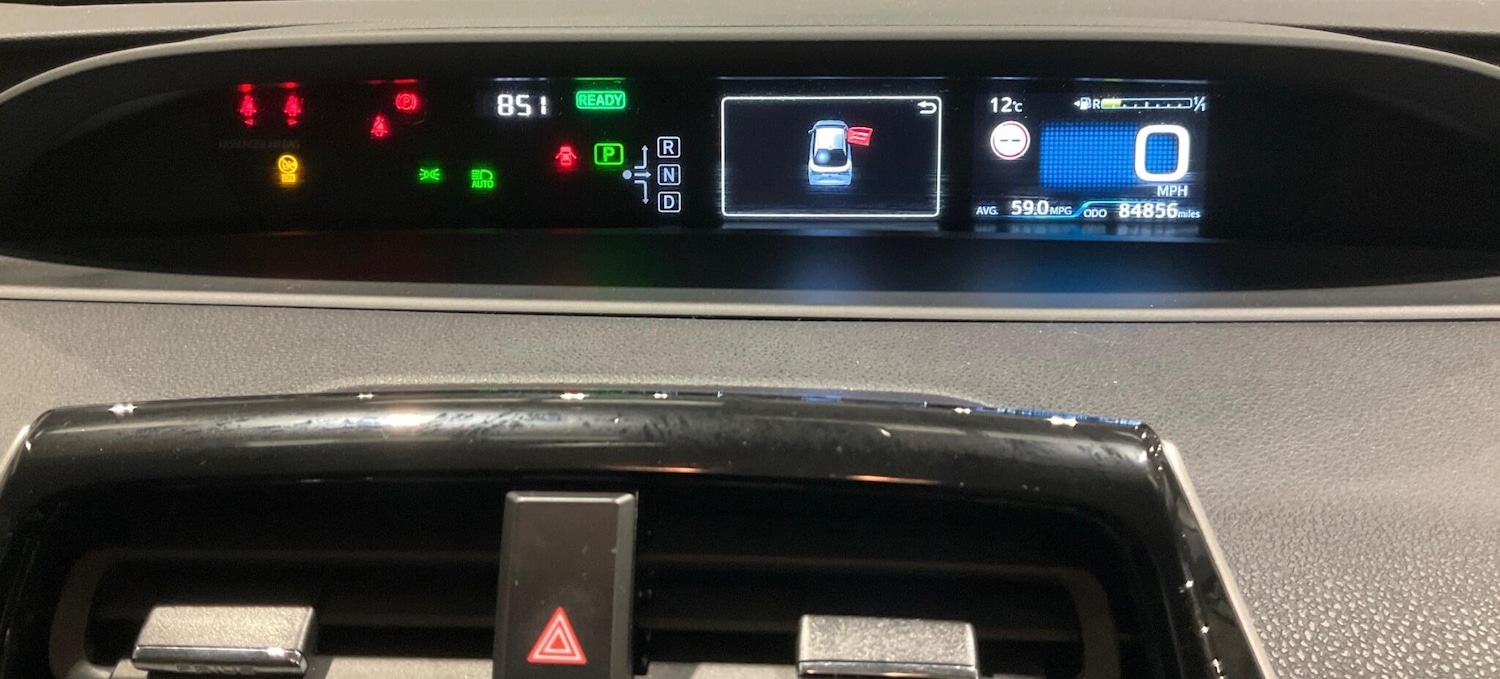 Used Toyota Prius 2021 for sale - 76499954: Photo 8