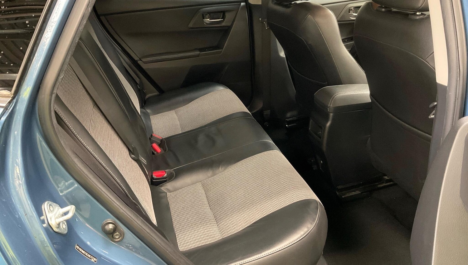 Used Toyota Auris 2017 for sale - 77926154: Photo 5