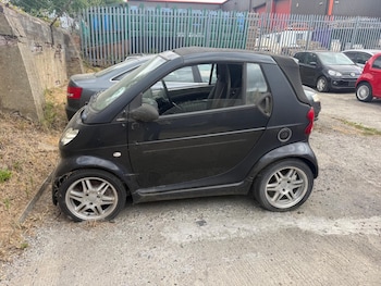 Used smart fortwo 2004 for sale - 79387441: Photo