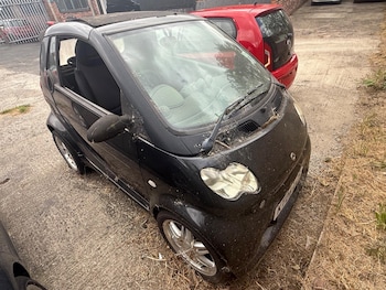 Used smart fortwo 2004 for sale - 79387441: Photo