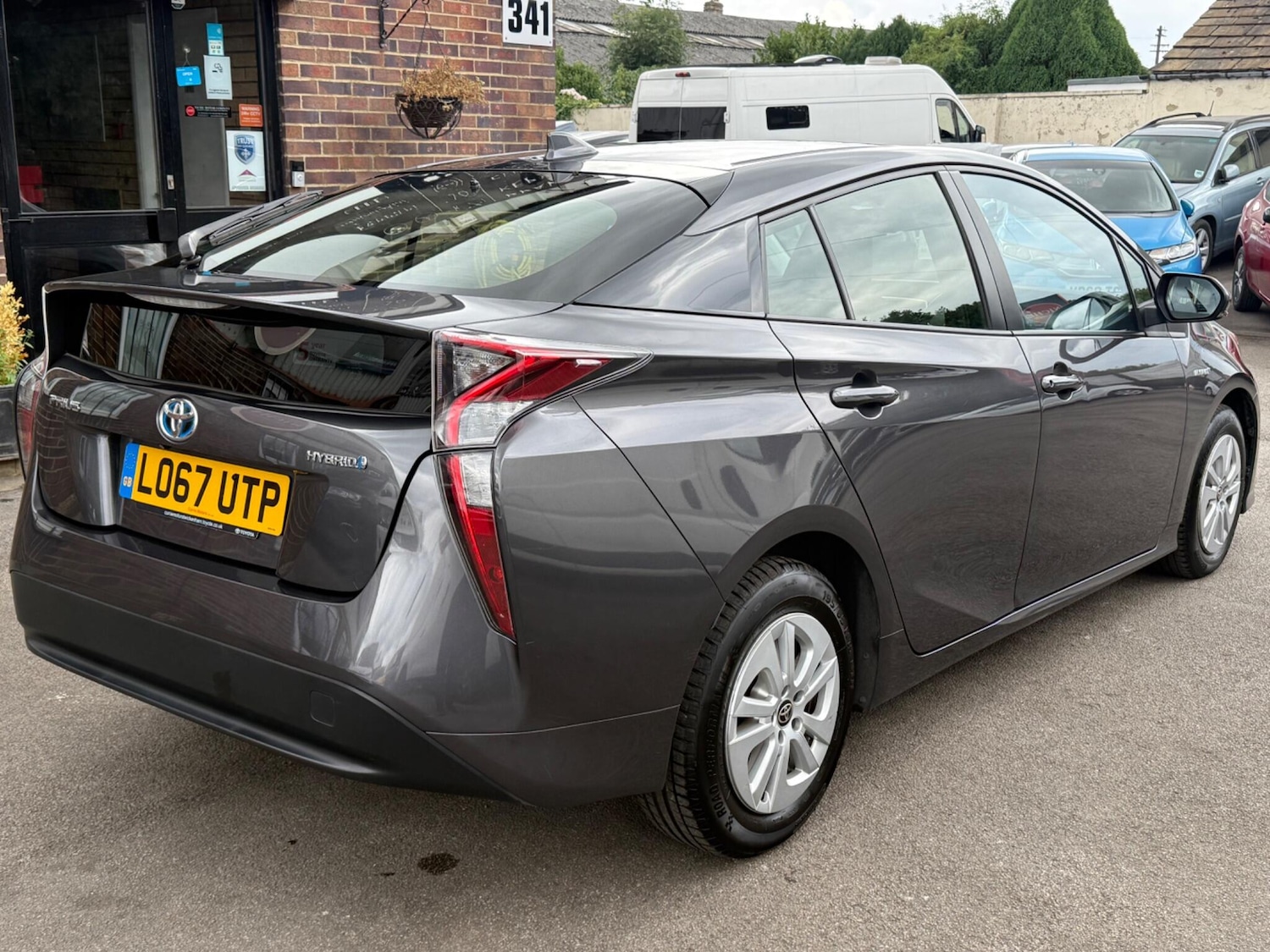 Vehicle 5