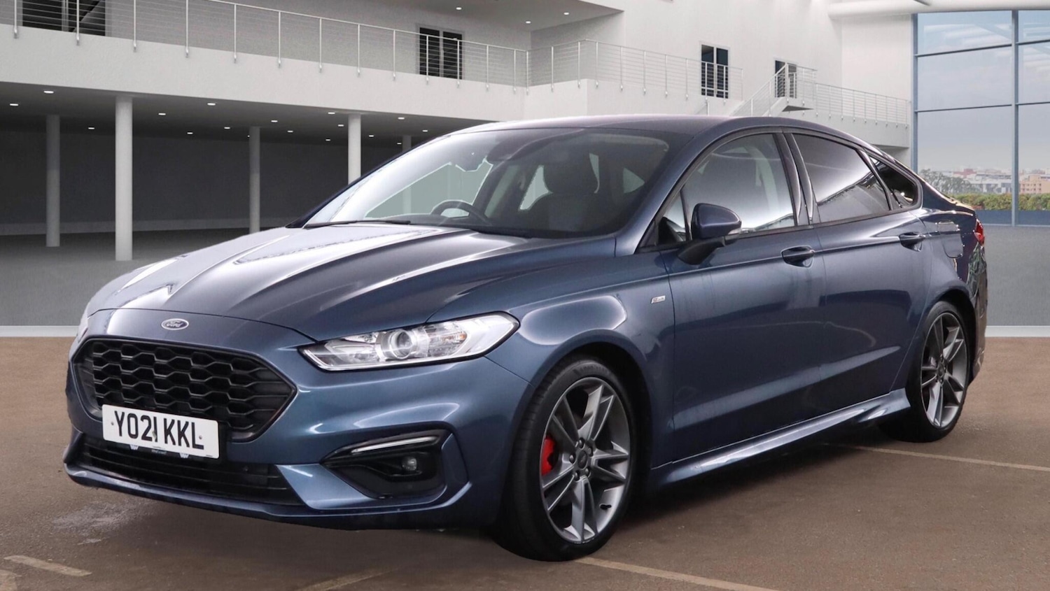 Used Ford Mondeo 2021 for sale - 76619690: Photo 2
