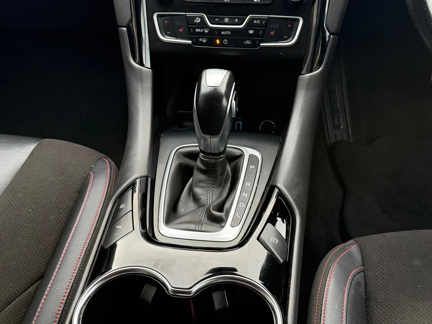 Used Ford Mondeo 2021 for sale - 76619690: Photo 38