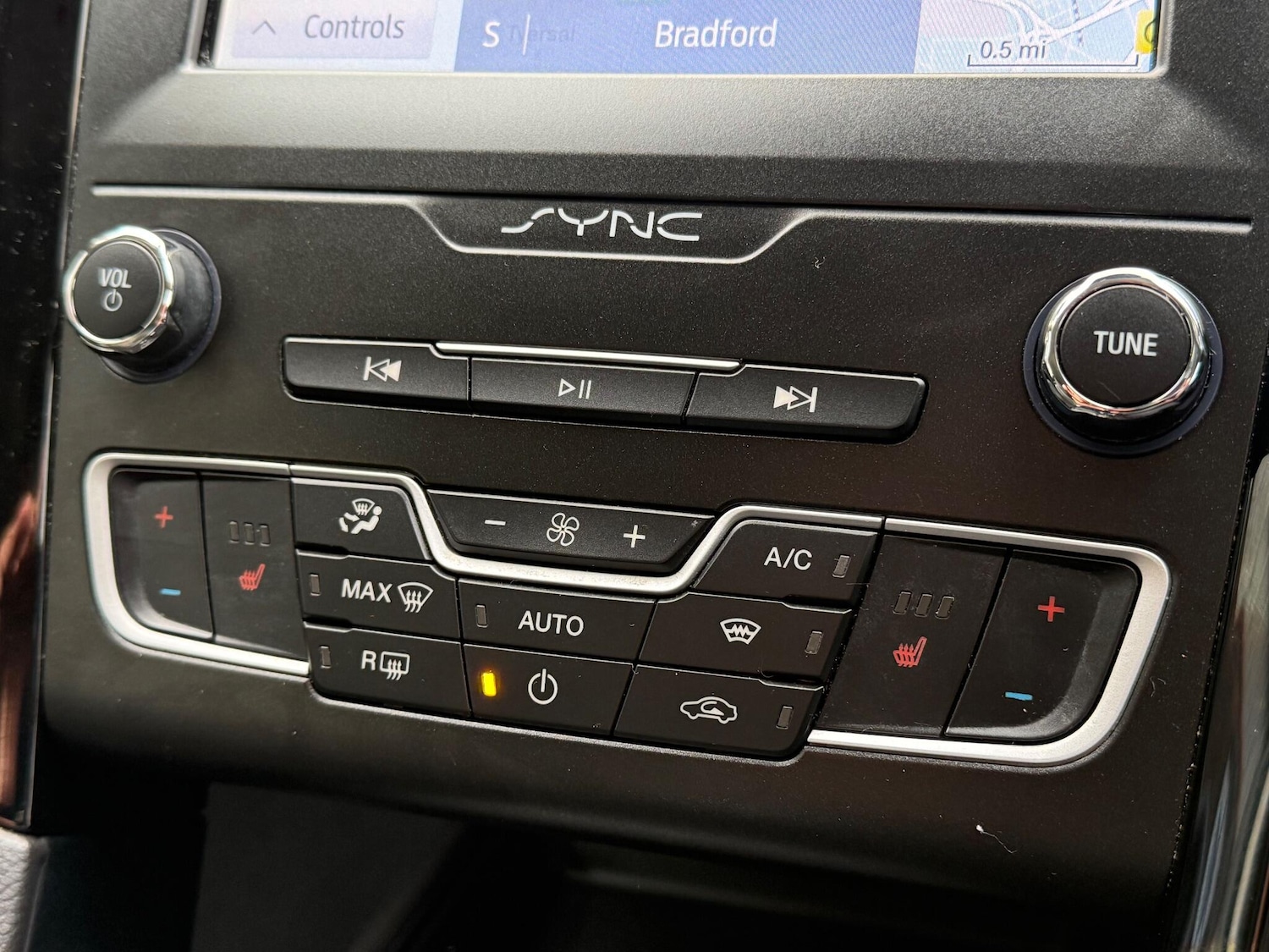 Used Ford Mondeo 2021 for sale - 76619690: Photo 45