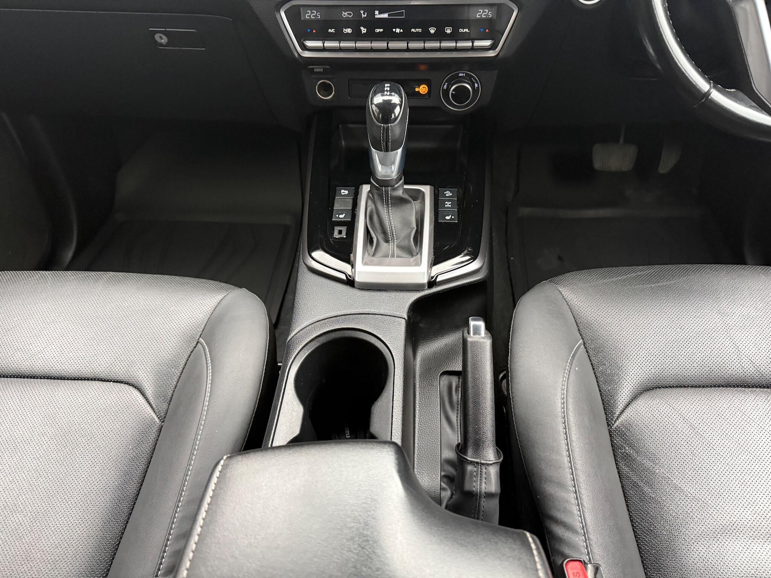 Used Isuzu D-Max 2021 for sale - 76995143: Photo 27