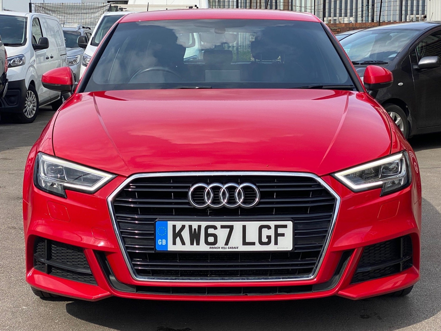 Used Audi A3 2018 for sale - 76990755: Photo 2