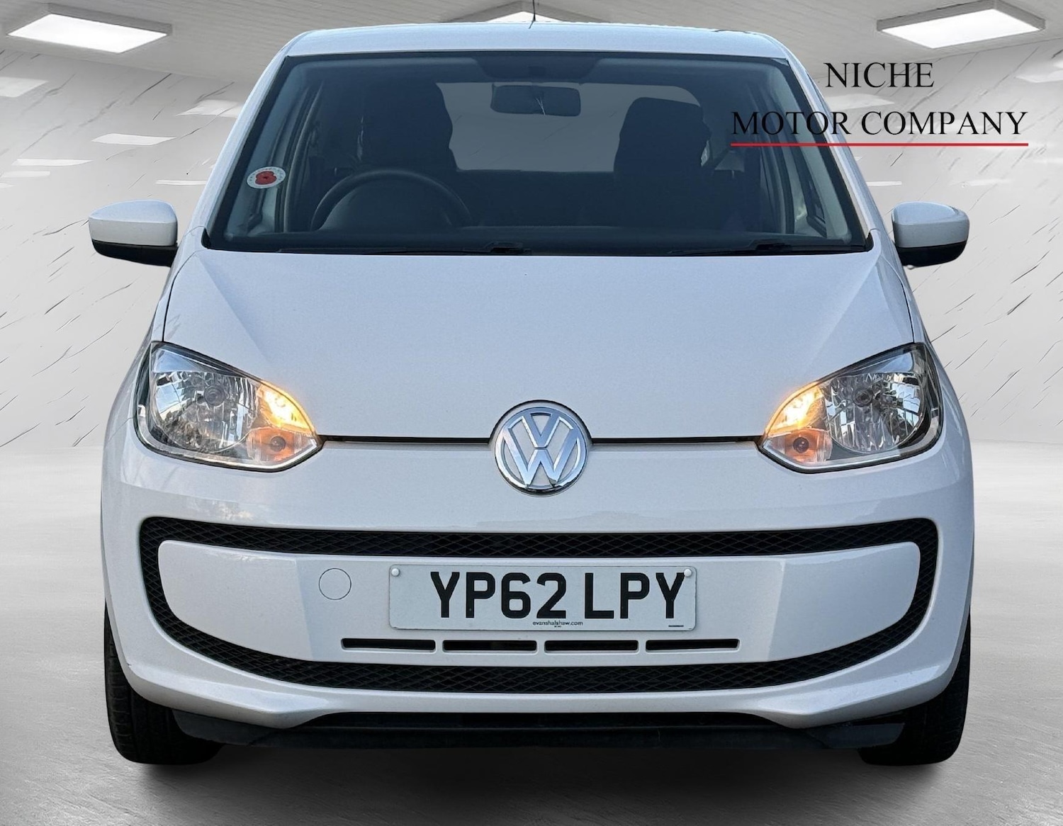 Used Volkswagen up! 2012 for sale - 77575396: Photo 2