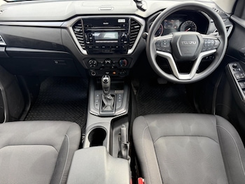 Used Isuzu D-Max 2021 for sale - 75401951: Photo