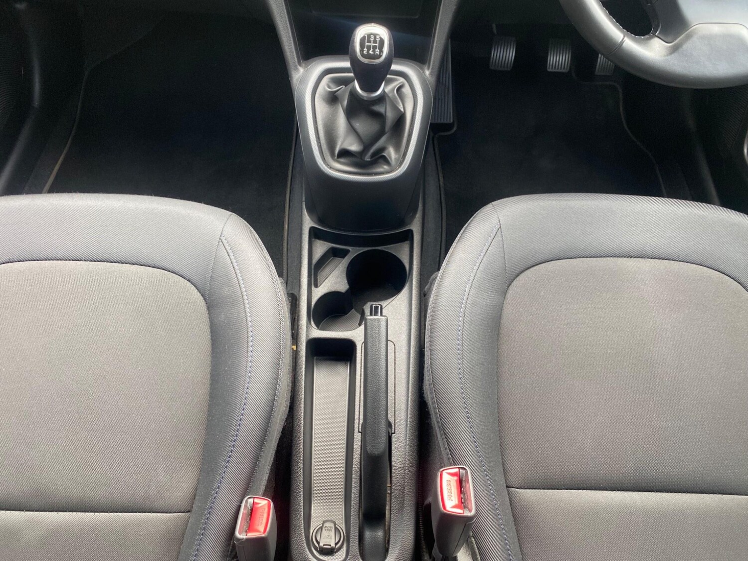 Used Hyundai i10 2018 for sale - 76389268: Photo 37