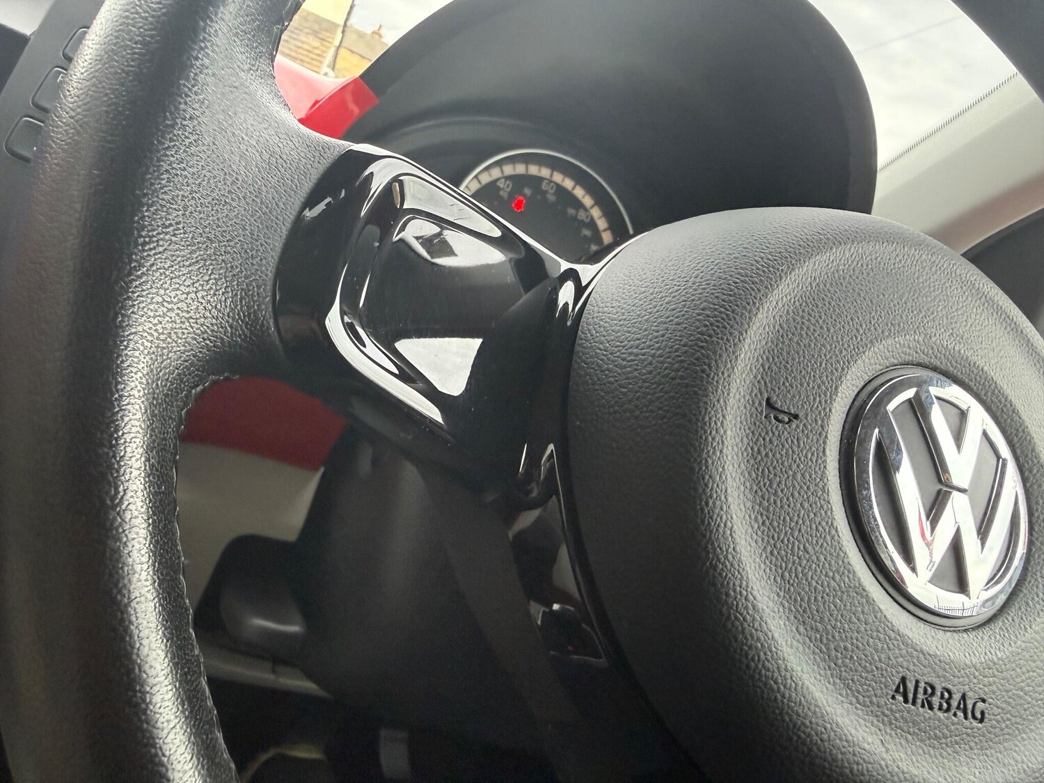 Used Volkswagen up! for sale - 76742912: Photo 32