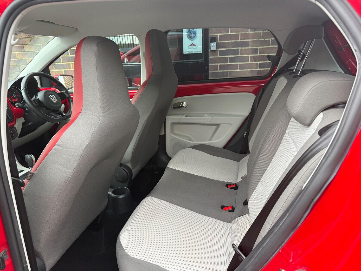 Used Volkswagen up! for sale - 76742912: Photo 45