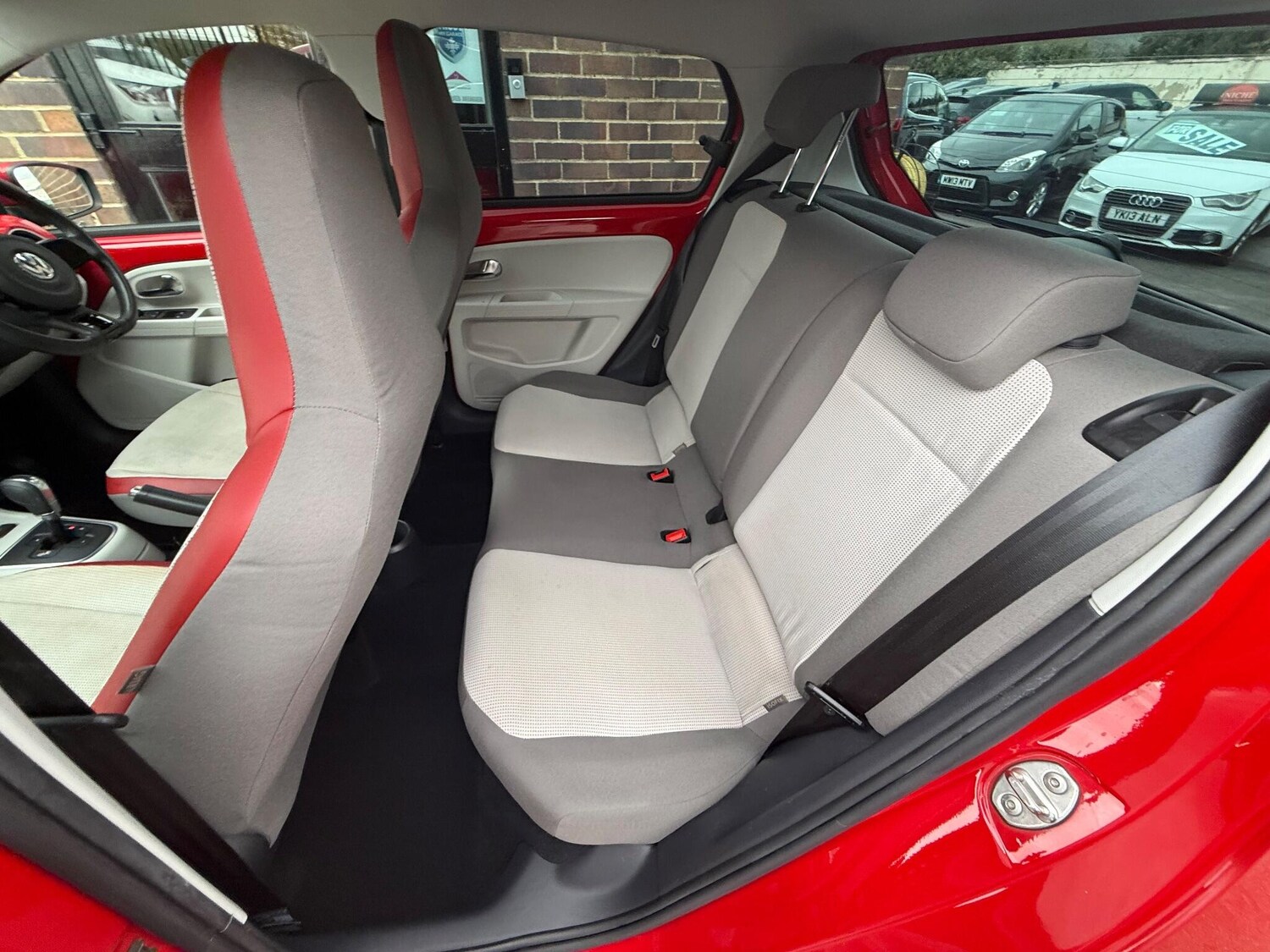 Used Volkswagen up! for sale - 76742912: Photo 48