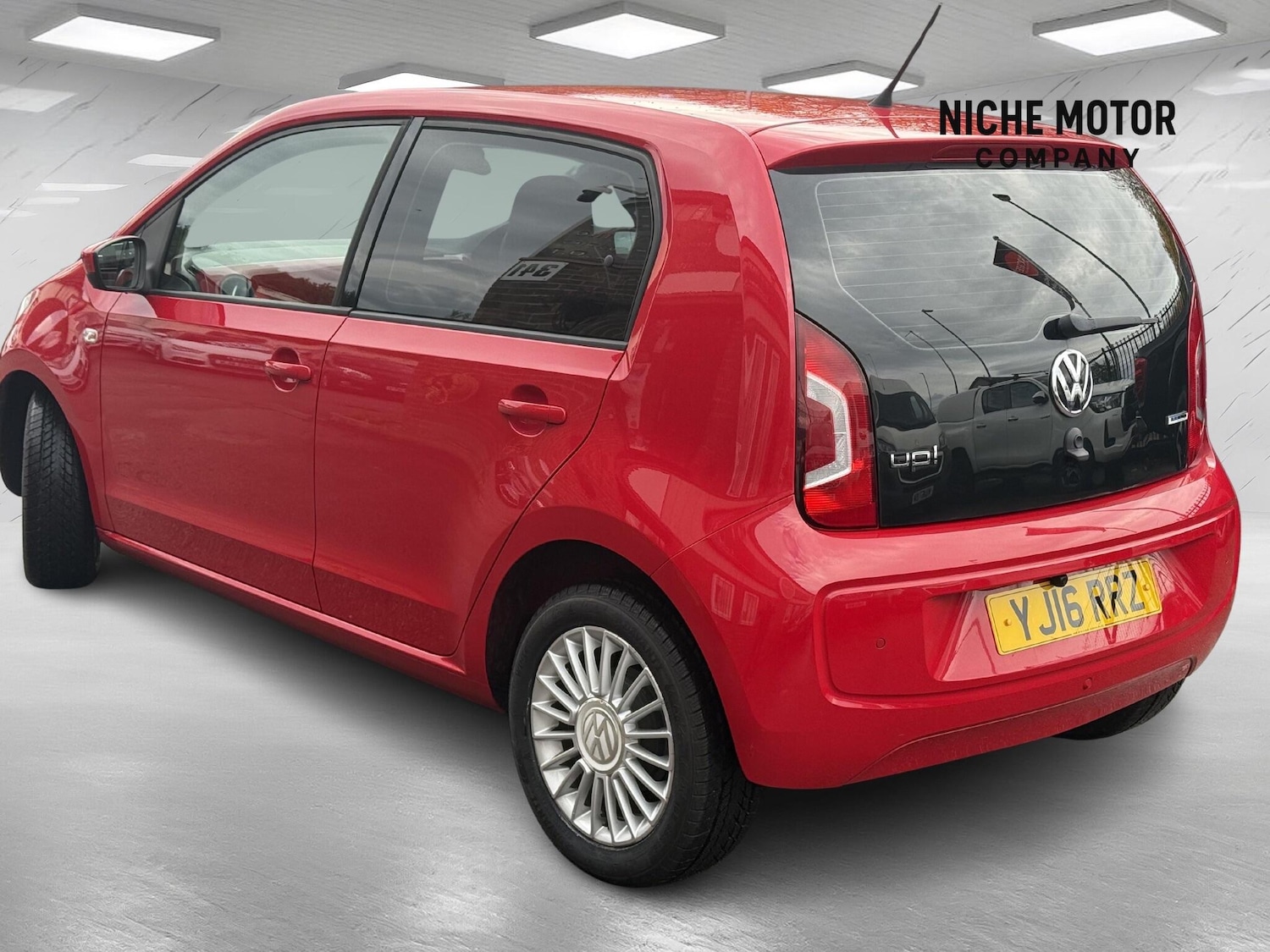 Used Volkswagen up! for sale - 76742912: Photo 54
