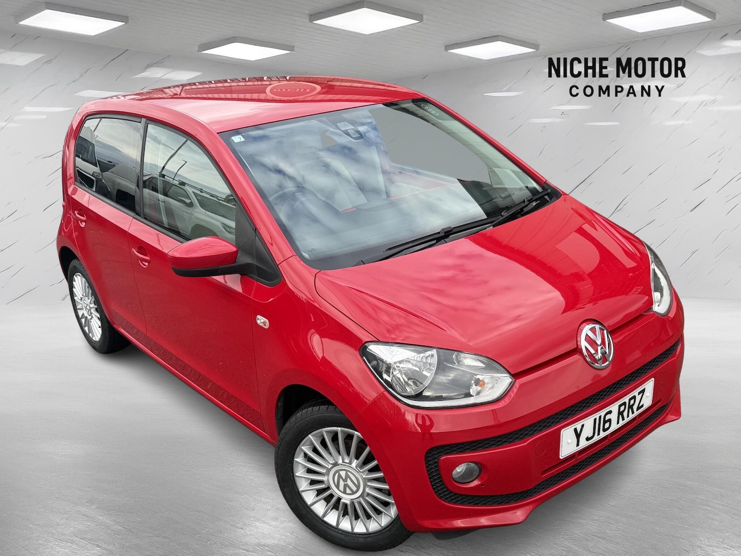 Used Volkswagen up! for sale - 76742912: Photo 8