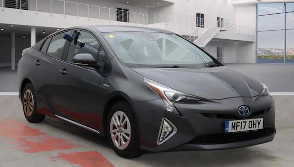 Used Toyota Prius 2017 for sale - 76226433: Photo 1
