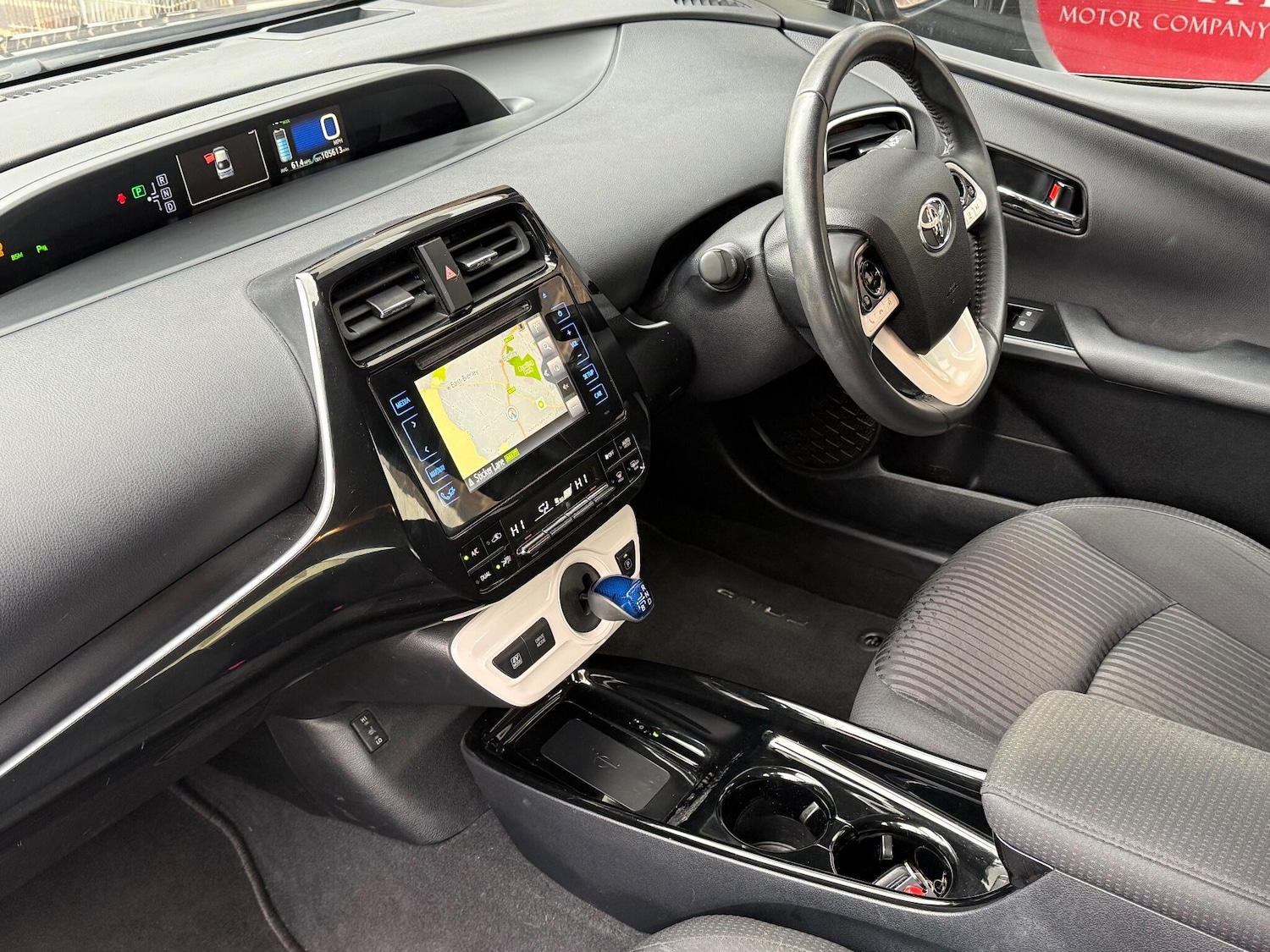 Used Toyota Prius 2017 for sale - 76226433: Photo 48