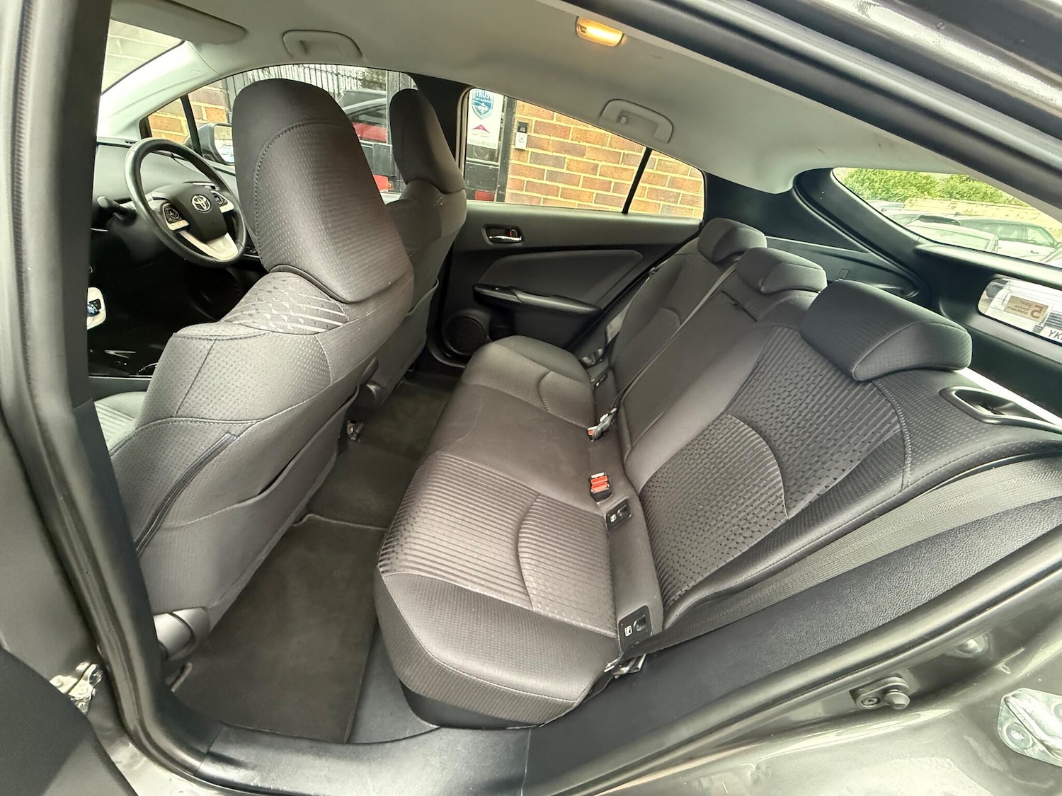 Used Toyota Prius 2017 for sale - 76226433: Photo 52