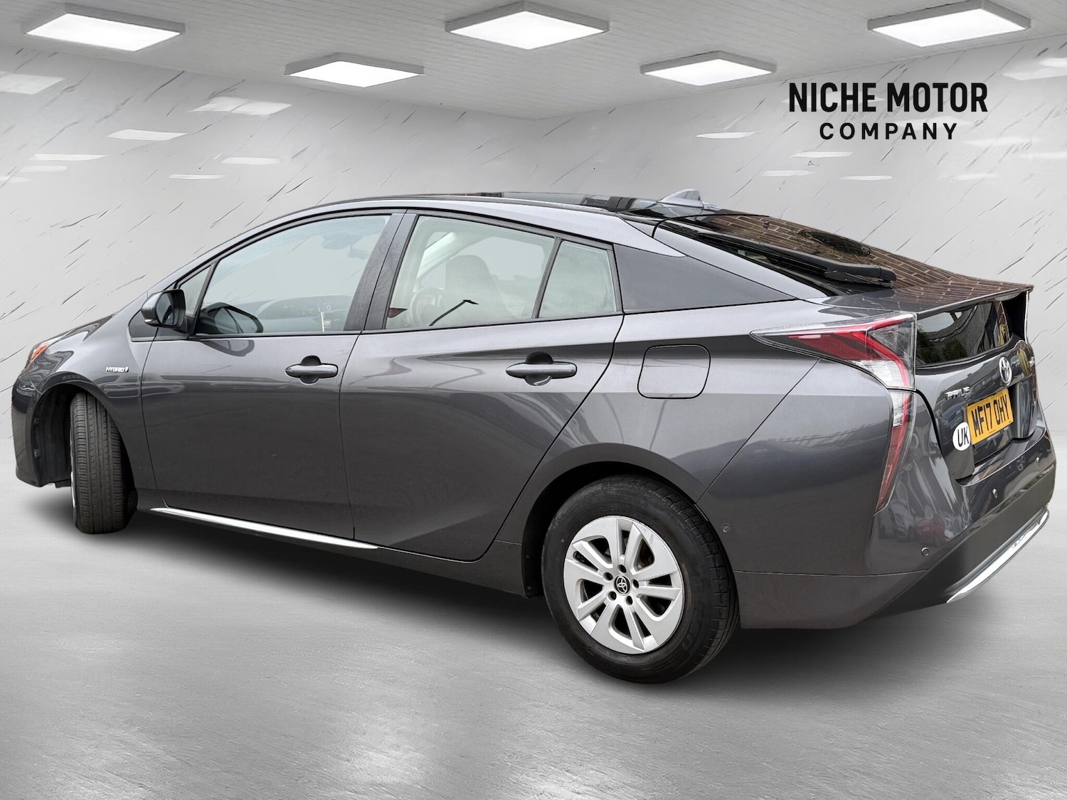 Used Toyota Prius 2017 for sale - 76226433: Photo 56